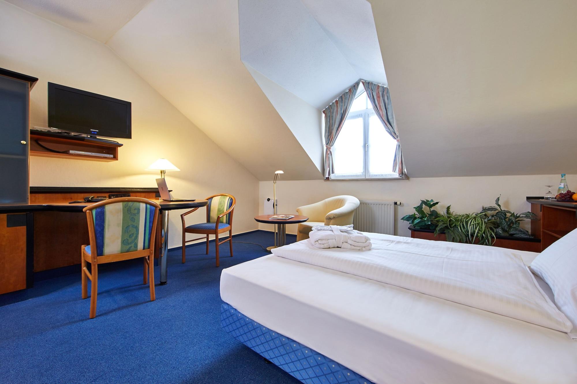 Hotel Linderhof Erfurt Esterno foto