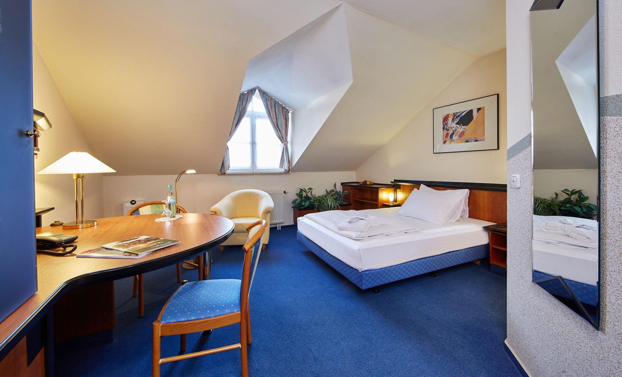 Hotel Linderhof Erfurt Esterno foto