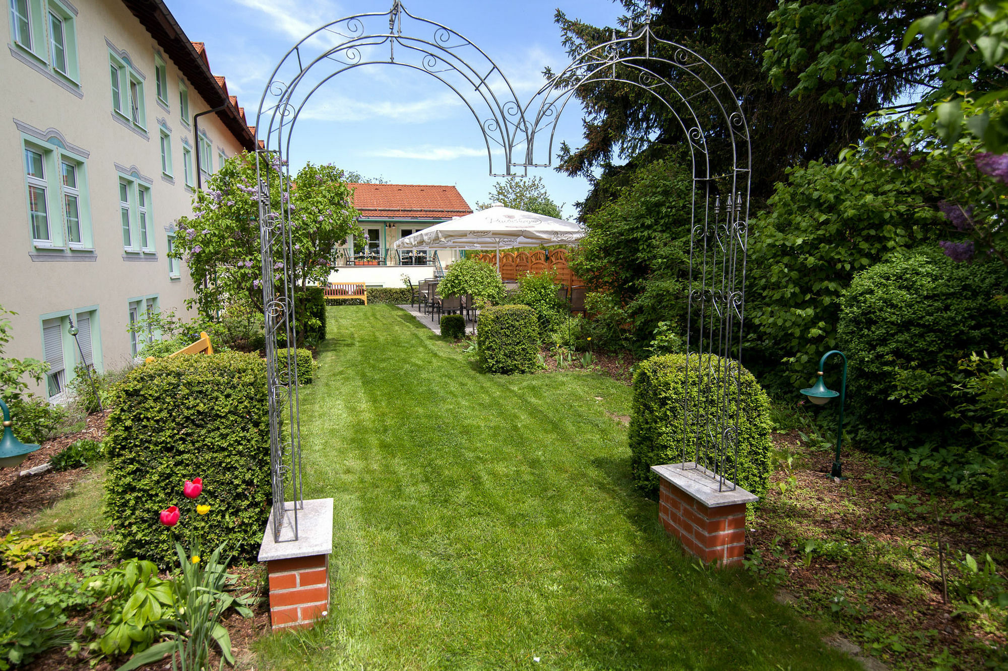 Hotel Linderhof Erfurt Esterno foto